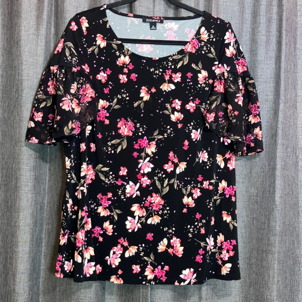 Roz & Ali Black and Pink Floral Blouse